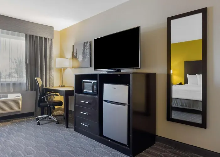 Best Western Plus Wenatchee Downtown Hotel